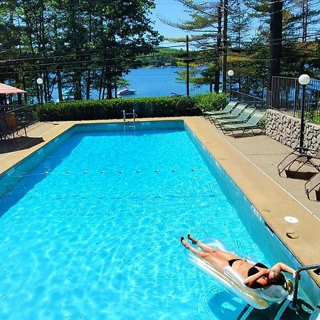 Birch Knoll Motel Лакония Экстерьер фото